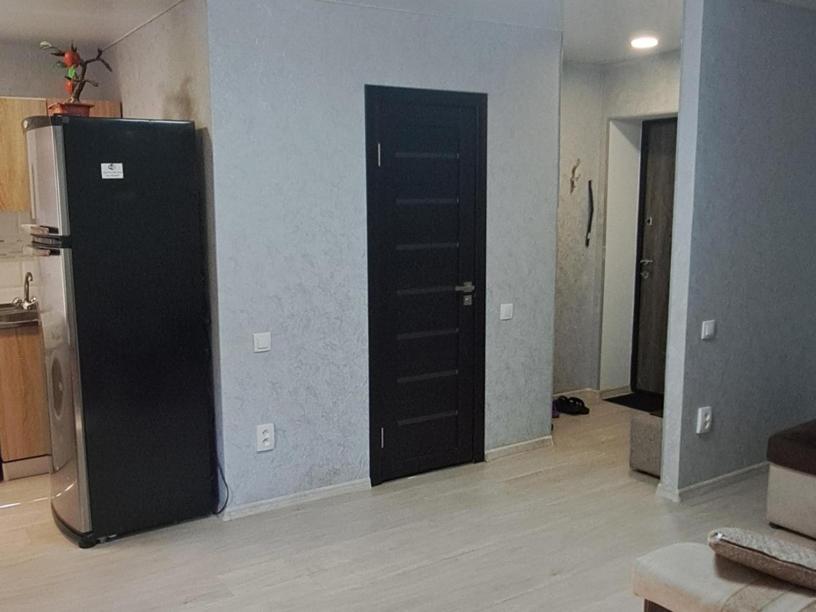 Студия 2 Комнаты В Центре Города Krivoy Rog Bagian luar foto